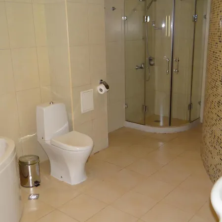 Hotel Real *