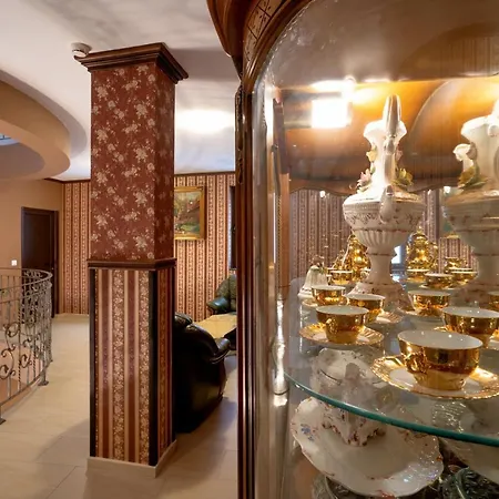 Hotel Real *