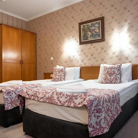 Real Hotel