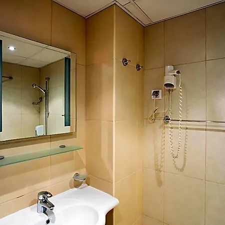 Hotel Real